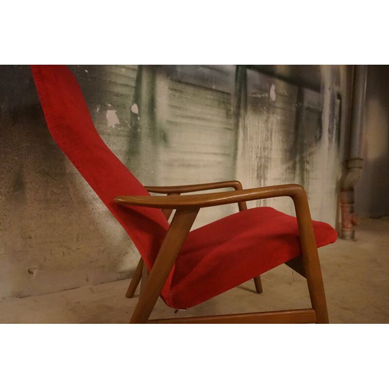 Fauteuil vintage en teck et velours rouge par Alf Svensson pour Fritz Hansen 1960