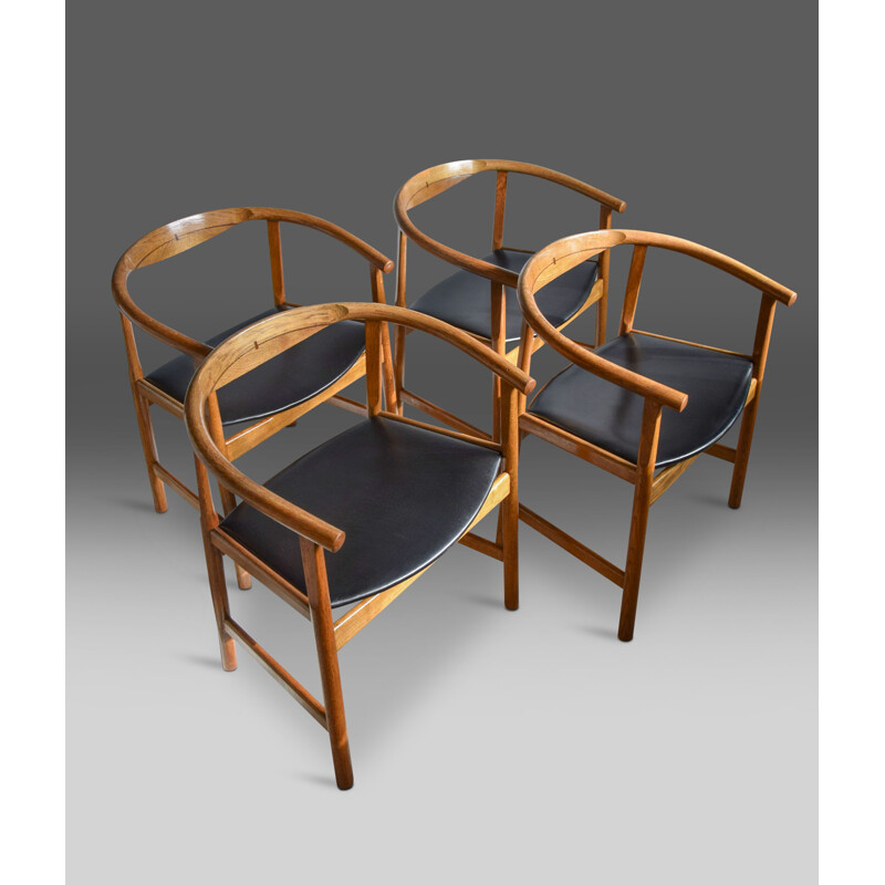 Conjunto de 4 cadeiras modernas de carvalho e wengué PP 203 de Hans Wegner 1969