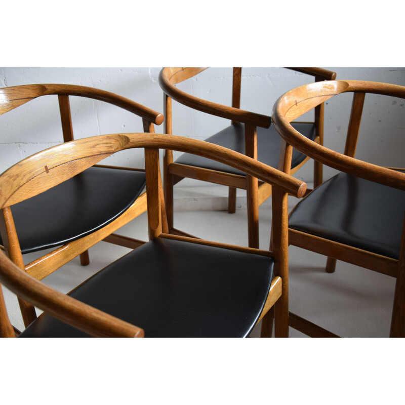 Set van 4 vintage PP 203 moderne eiken en wengé stoelen van Hans Wegner 1969
