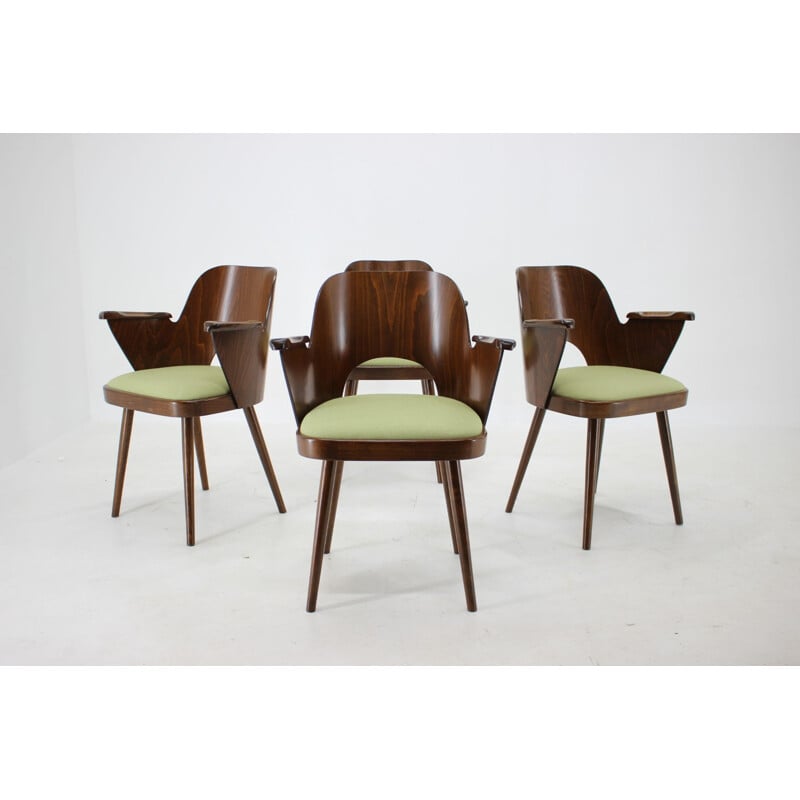 Ensemble de 4 chaises vintage en bois par Oswald Haerdtl, Tchécoslovaquie 1960