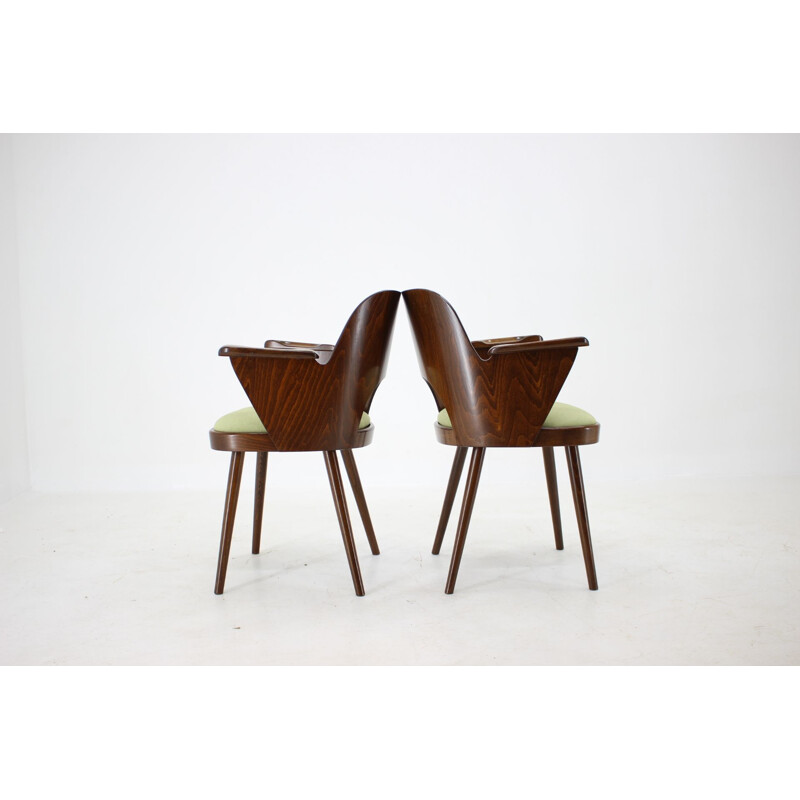 Juego de 4 sillas vintage de madera de Oswald Haerdtl, Checoslovaquia 1960
