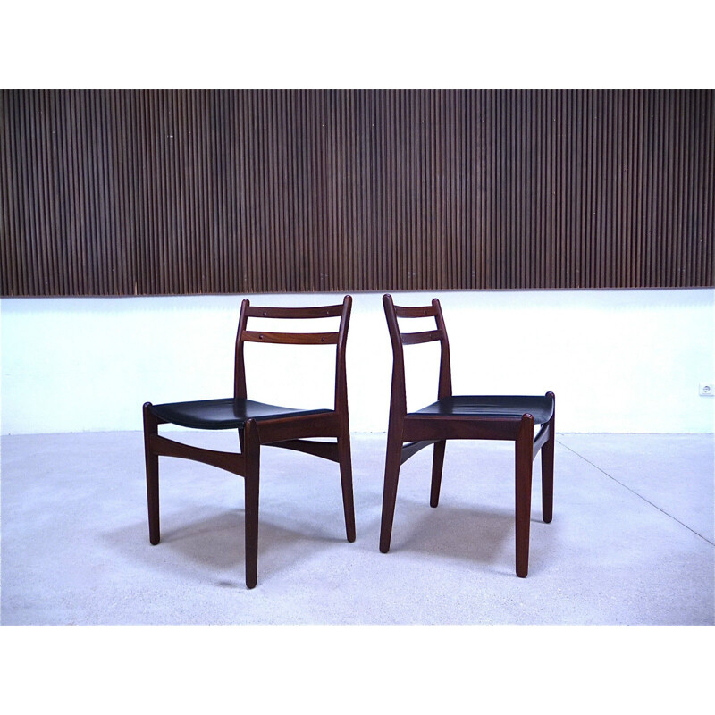 Set van 6 Frem Røjle stoelen in teak en zwart kunstleer - 1960
