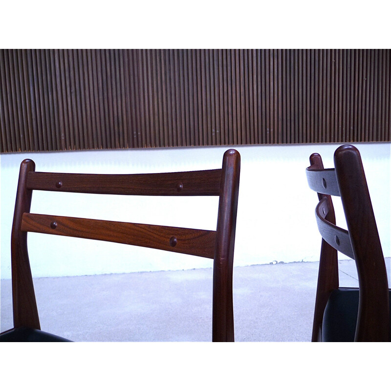 Ensemble de 6 chaises Frem Røjle en teck et simili cuir noir - 1960