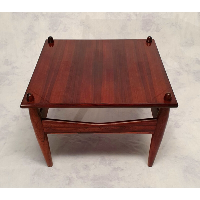 Vintage side table N 272 in rosewood from Illum Wikkelso, Scandinavian 1950s