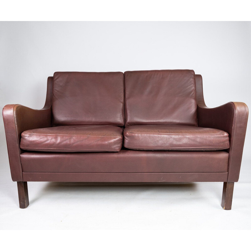 Divano vintage a due posti in pelle rosso marrone di Stouby Furniture
