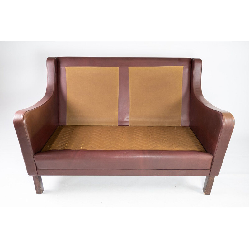Canapé vintage deux places en cuir brun rouge par Stouby Furniture
