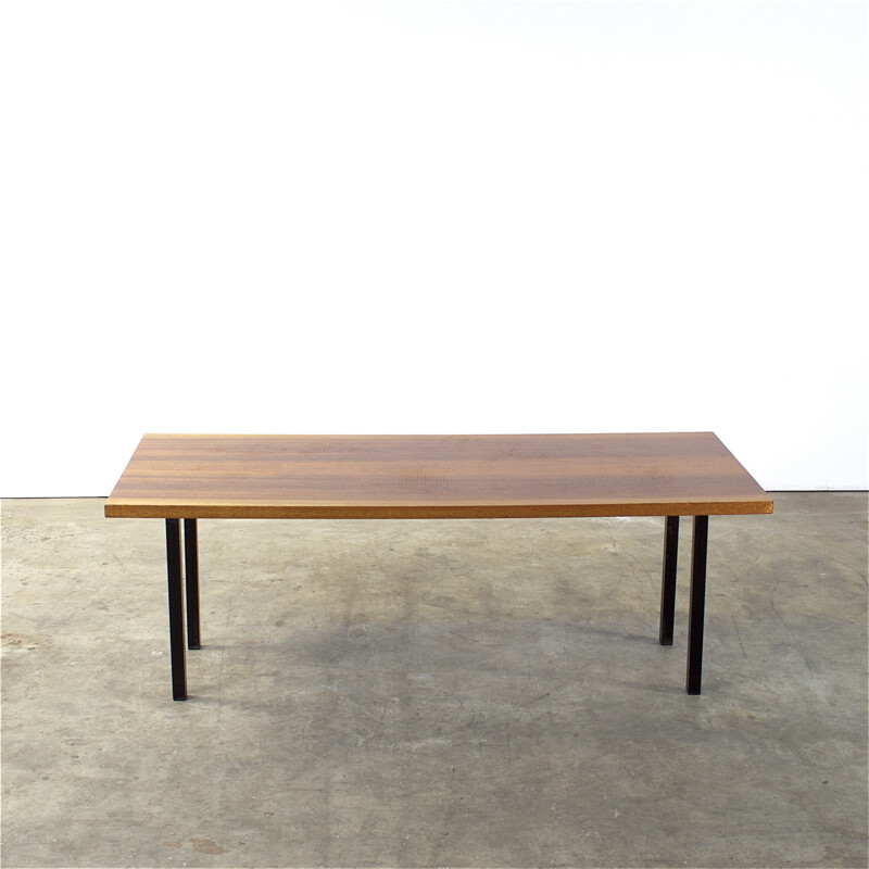 Artifort coffee table in teak, Kho LIANG LE - 1960s