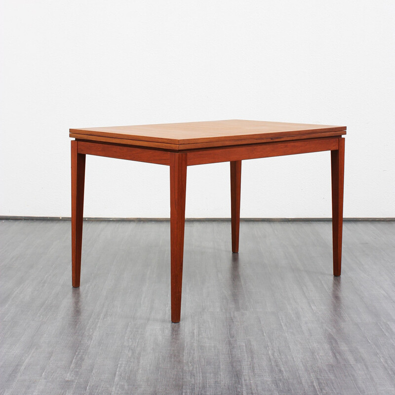 Teak dining table - 60