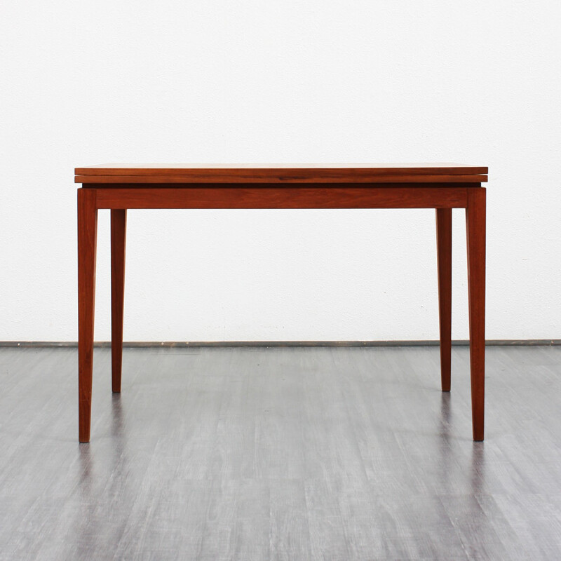 Teak dining table - 60