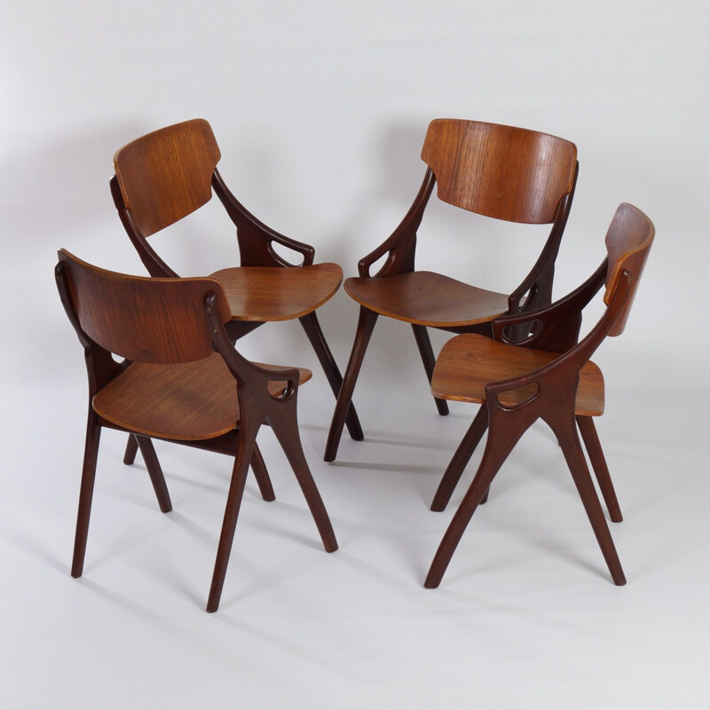 Set di 4 sedie vintage in teak di Hovmand Olsen per Mogens Kold, Danimarca 1960