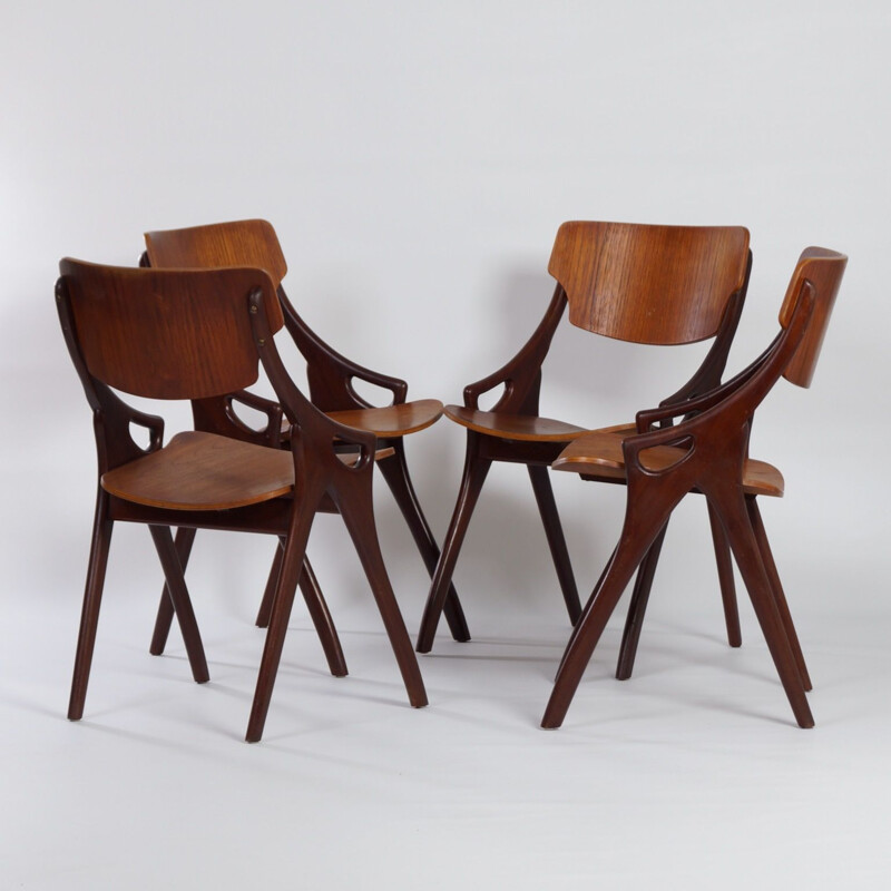 Conjunto de 4 cadeiras de teca vintage de Hovmand Olsen para Mogens Kold, Dinamarca 1960