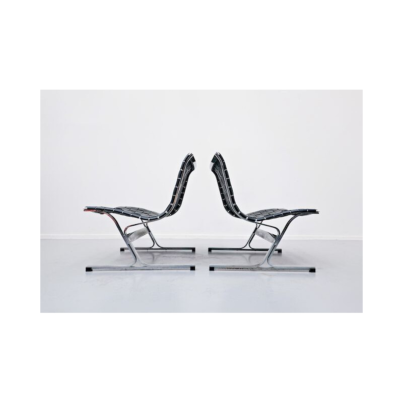 Pair Of vintage lounge Chairs By Ross Littell For ICF, Italian 1970s