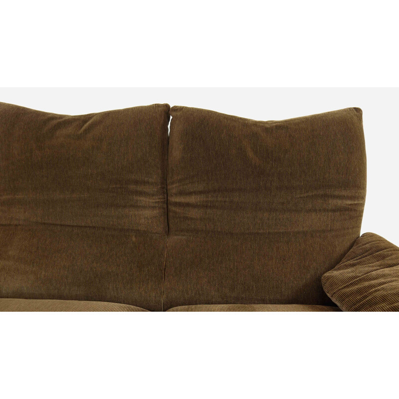 Vintage 3-seater Sofa by Vico Magistretti for Cassina Maralunga 1973s