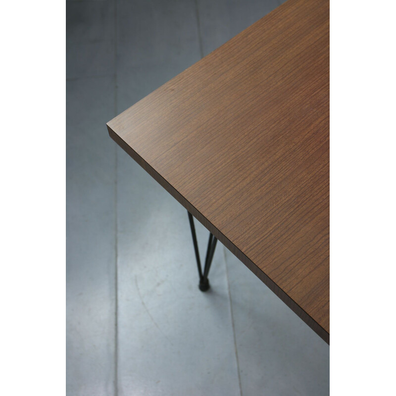 Table basse vintage minimaliste