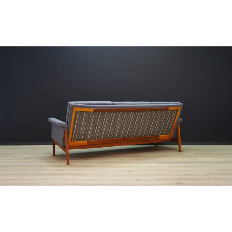 Vintage sofa by Finn Juhl, Danish 1960s