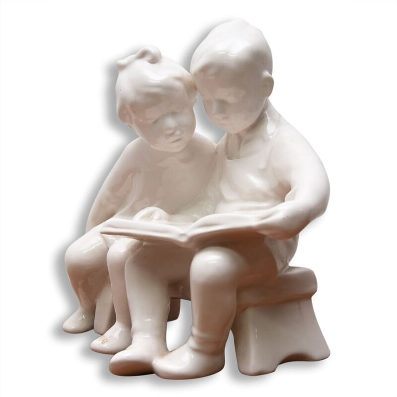 Vintage ceramic sculpture children with a book by Keramia Znojmo, Czechoslovakia 1950