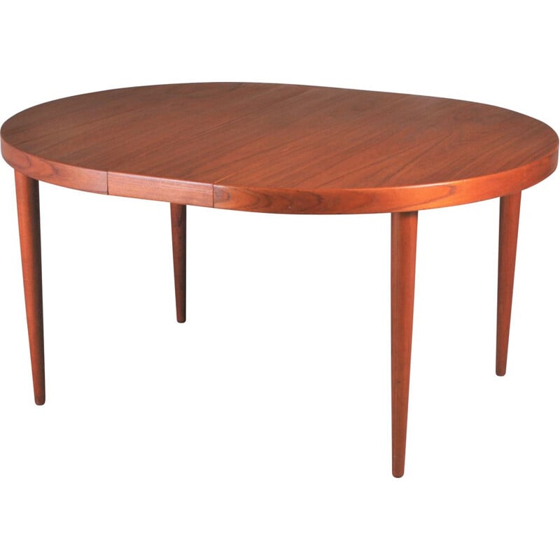 Vintage oval extensible teak dining table by Kai Kristiansen, Danish 1960