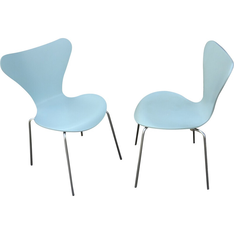 Paire de chaises "3107" Fritz Hansen, Arne JACOBSEN - 2000