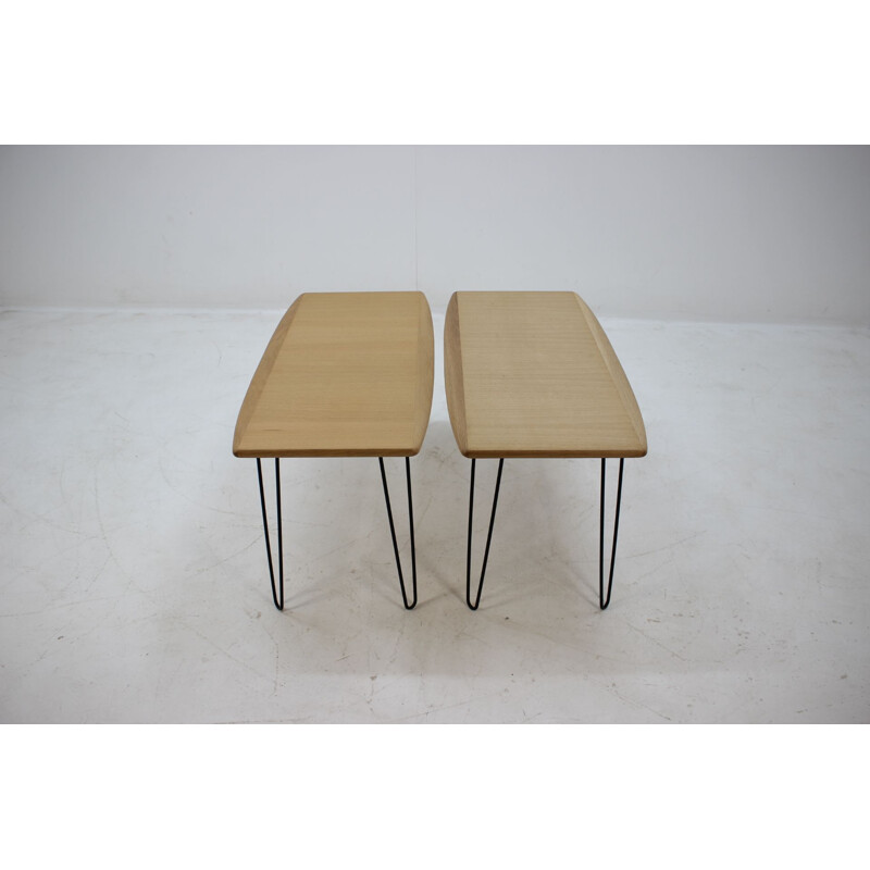 Pair of vintage oak coffee tables on hairpin legs, 1960