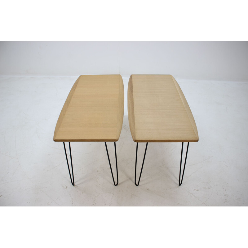 Pair of vintage oak coffee tables on hairpin legs, 1960