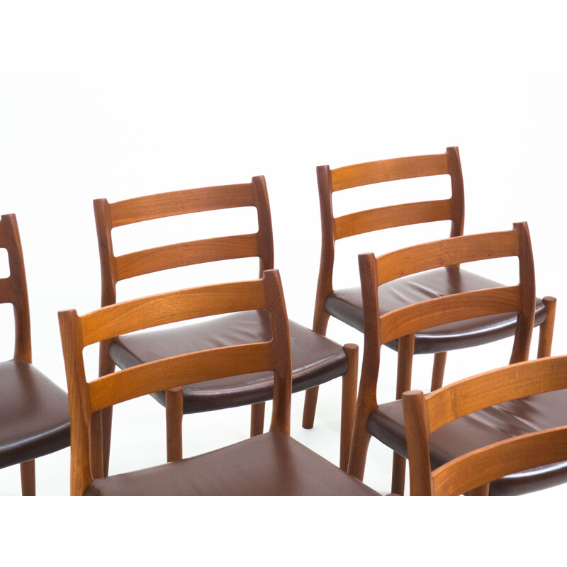 Vintage "Model 84" teak dining set by Niels Otto Moller & J.L. Moller Mobelfabrik, Denmark