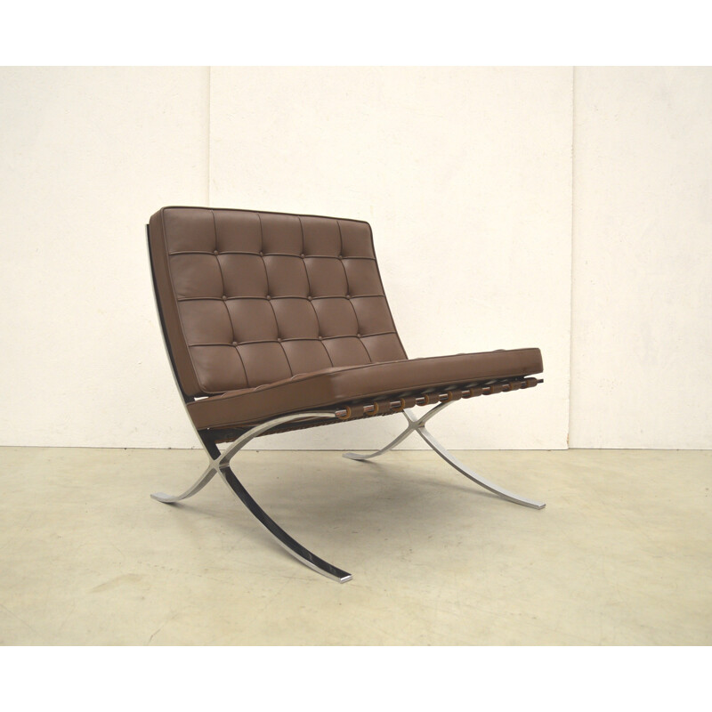 Paire de fauteuils Barcelona Knoll en cuir marron, Mies VAN DER ROHE - 2000