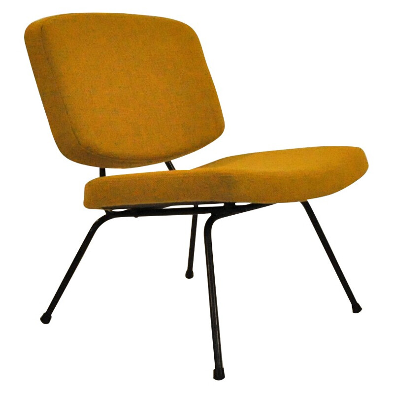 Mustard "CM190" low chair, Pierre PAULIN - 50s