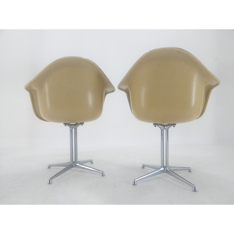 Coppia di poltrone vintage Herman Miller di Charles e Ray Eames, 1960