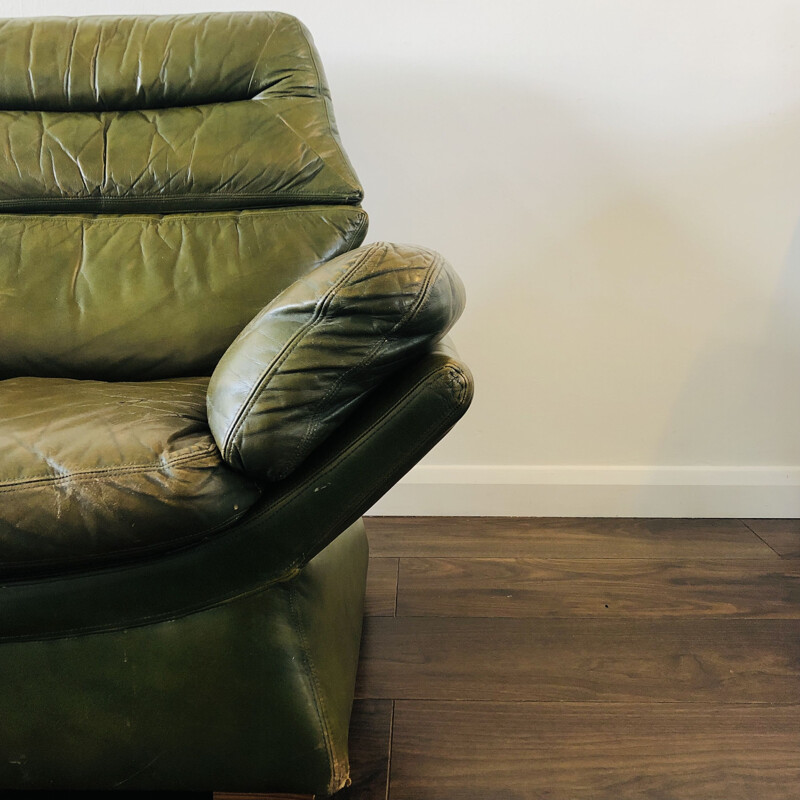 Pair of vintage leather armchairs by Gimson and Slater, 1970