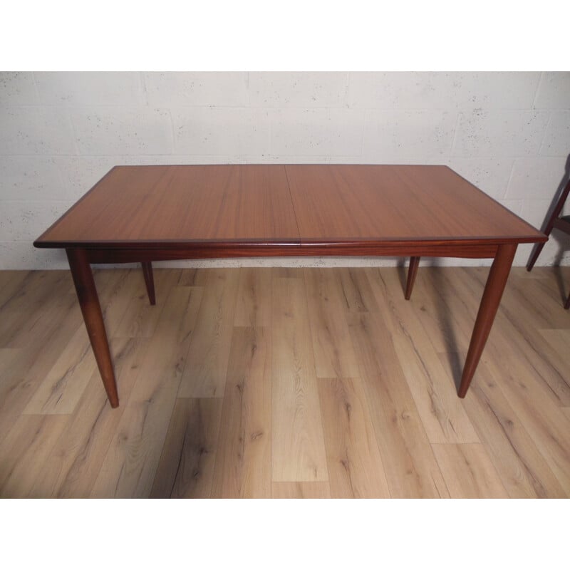 Scandinavian table in solid teak - 60