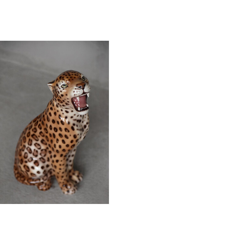 Vintage-Skulptur aus moderner Keramik sitzender Leopard, Italien 1970