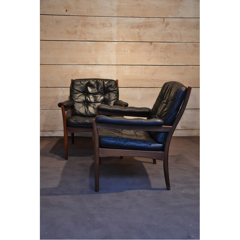Pair of Danish chairs in black leather - 60