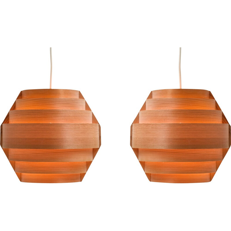 Pair of hanging lamps in pine, Hans Agne JAKOBSSON - 1960s