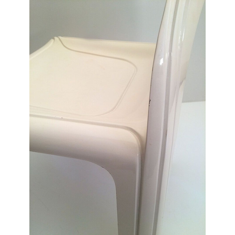 Chaise vintage blanche modèle 4854 par Gae Aulenti pour Kartell 1970