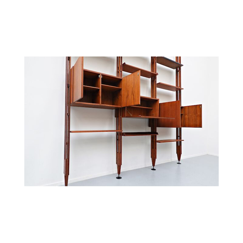 Vintage "Lb7" Bookcase by Franco Albini for Poggi 1950s 	