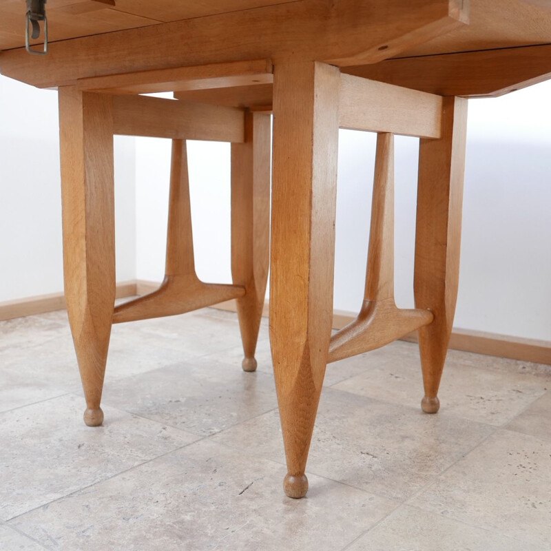 Vintage Oak Circular Extendable Dining Table by Guillerme et Chambron, France 1970s