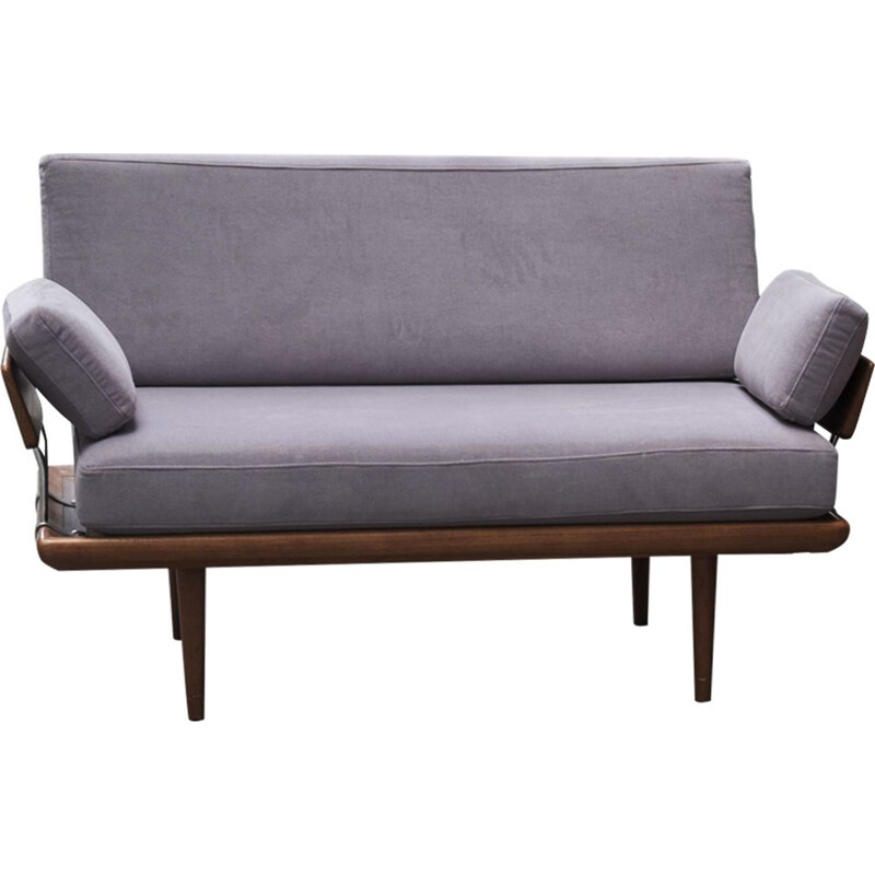 Vintage sofa by Peter Hvidt