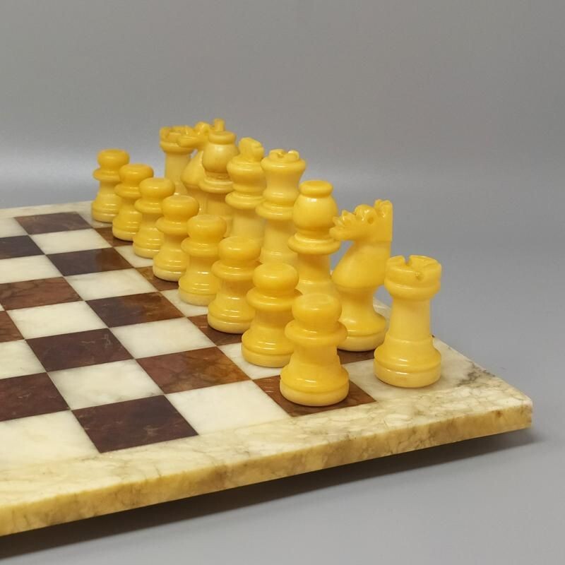 Jeu d'échecs vintage en albâtre de Volterra fait à la main Italien 1960