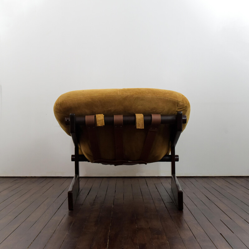 Vintage MP-131 armchair by Percival Lafer 1970