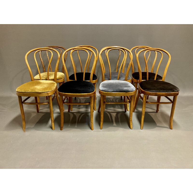 Set of 8 vintage bistro chairs "Thonet" in beech 1950s