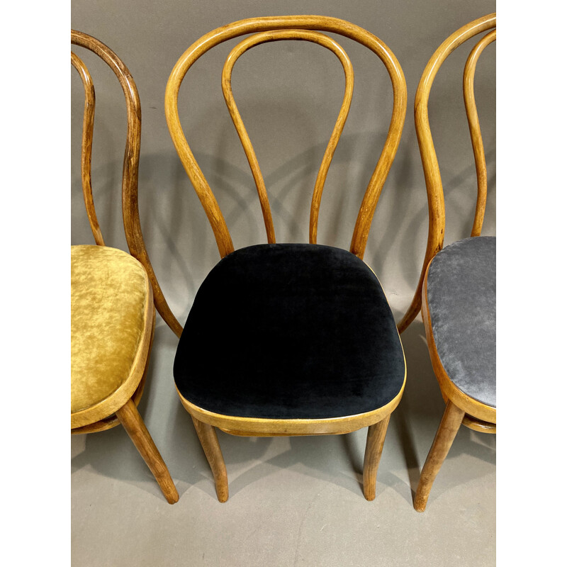 Set of 8 vintage bistro chairs "Thonet" in beech 1950s