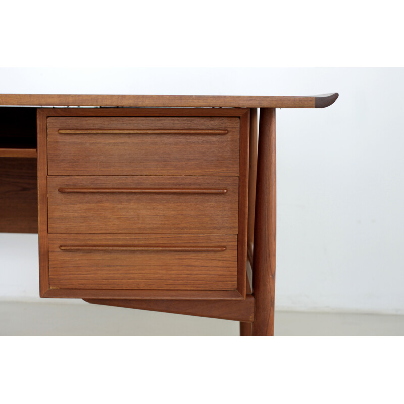 Danish H. P. Hansen desk in teak wood, Arne VODDER - 1960s