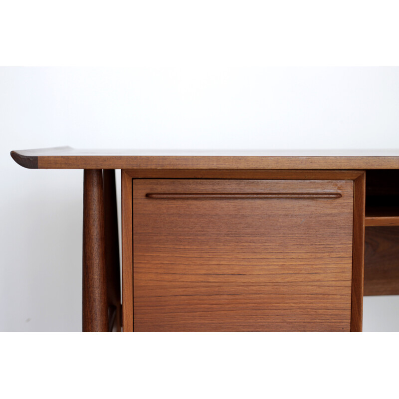 Danish H. P. Hansen desk in teak wood, Arne VODDER - 1960s