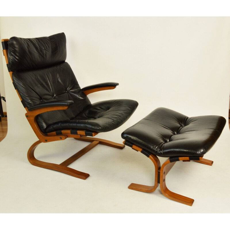 Vintage Kengu armchair with footrest by E. & N. Solheim for Rybo Rykken & Co 1960s