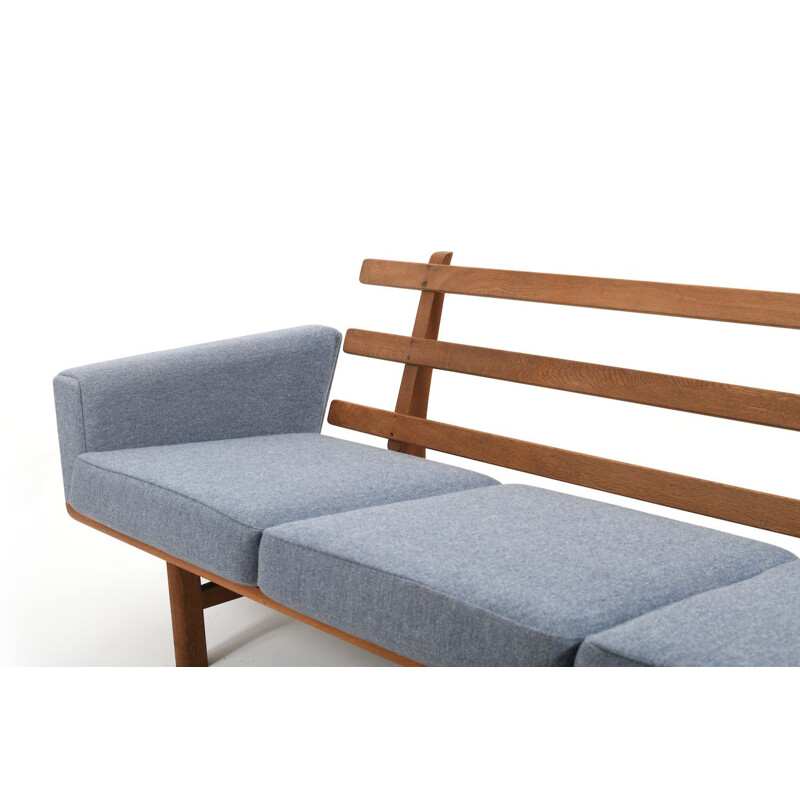 Vintage GE-236 3 Sofa in solid Oak by Hans J. Wegner for Getama 1955s