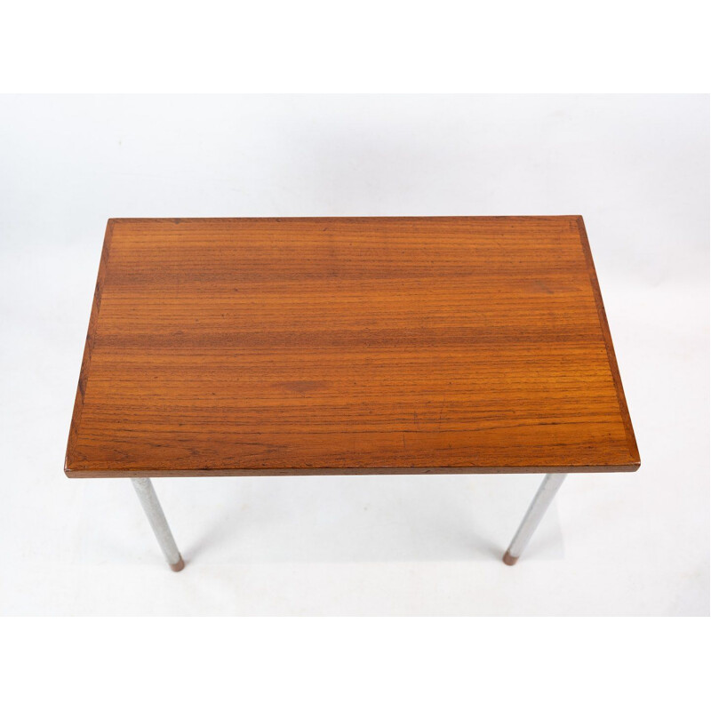 Mesa de café Vintage de teca com pernas metálicas de Hans J. Wegner e Ry Furniture, 1960