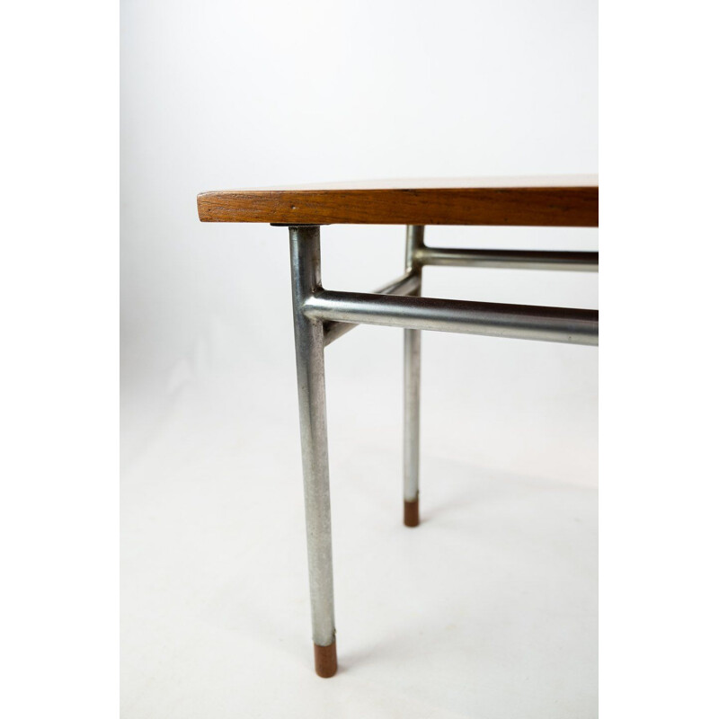 Mesa de centro vintage de teca con patas de metal de Hans J. Wegner y Ry Furniture, 1960