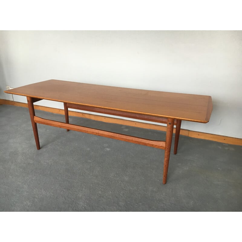 Table basse scandinave en teck - 1950