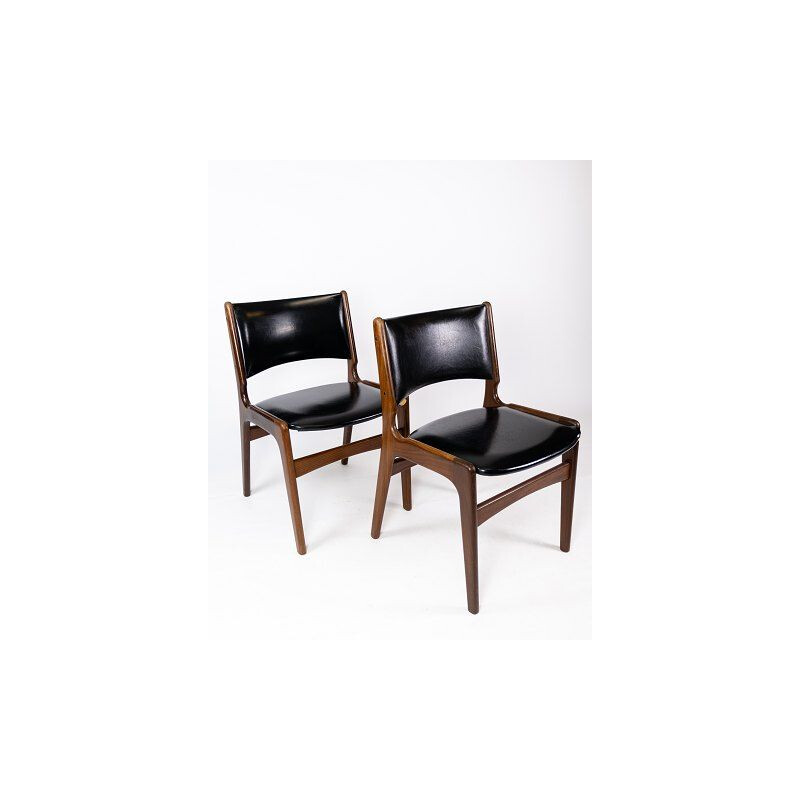 Paire de chaises vintage en teck et cuir noir par Erik Buch 1960