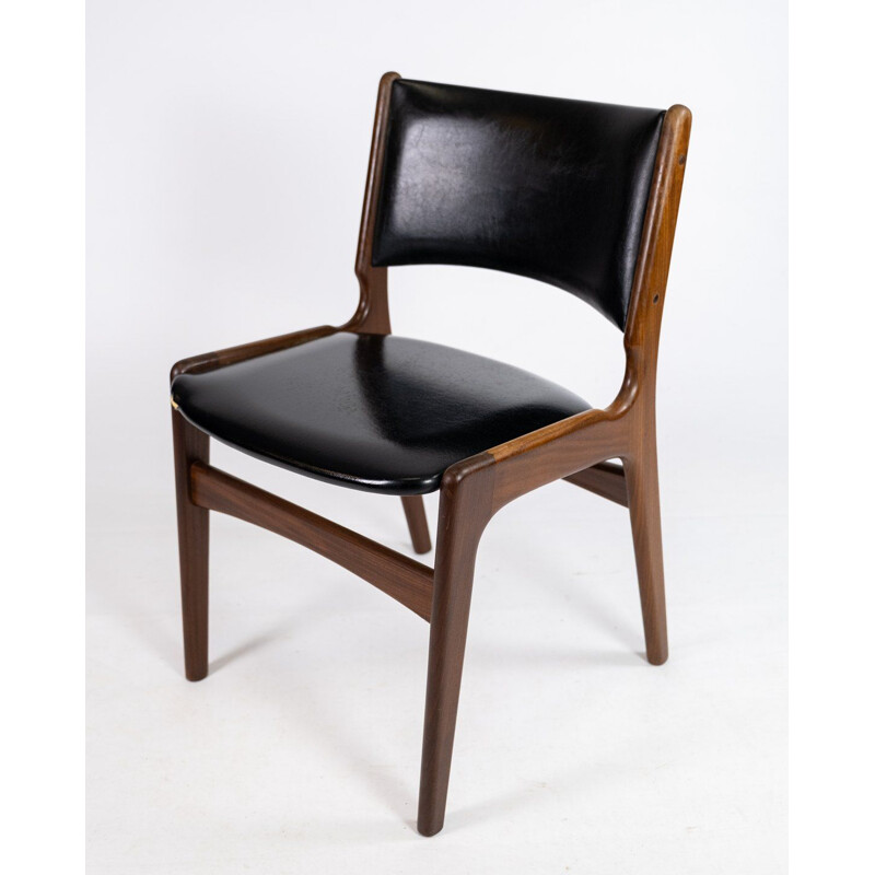 Pair of vintage chairs in teak and with black leather by Erik Buch 1960s